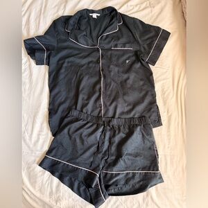 Victoria secret silky pajamas size large